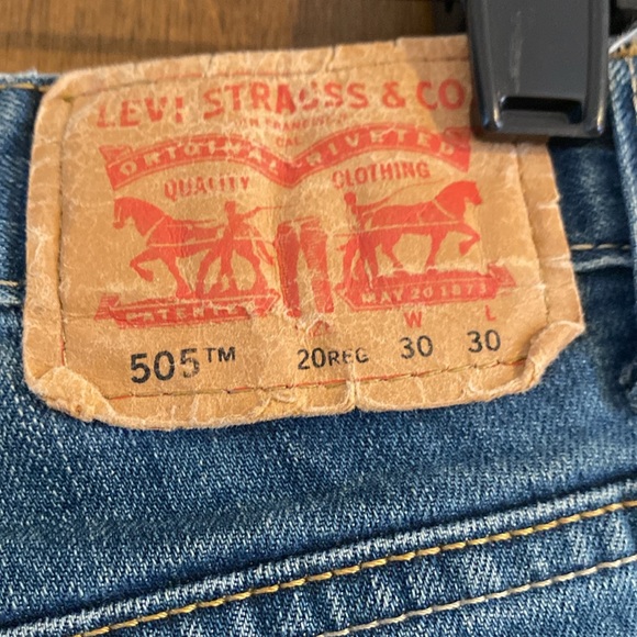 LEVIS 505 Vintage Regular size 30x30 or a boys size 20. 100% cotton w no stretch - Picture 4 of 8